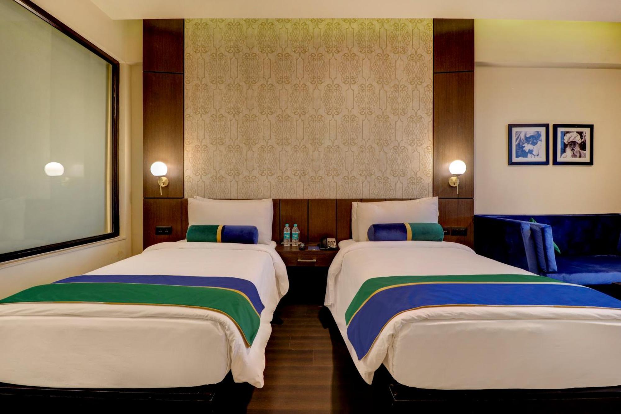 Sunday Hotel Джайпур Екстер'єр фото